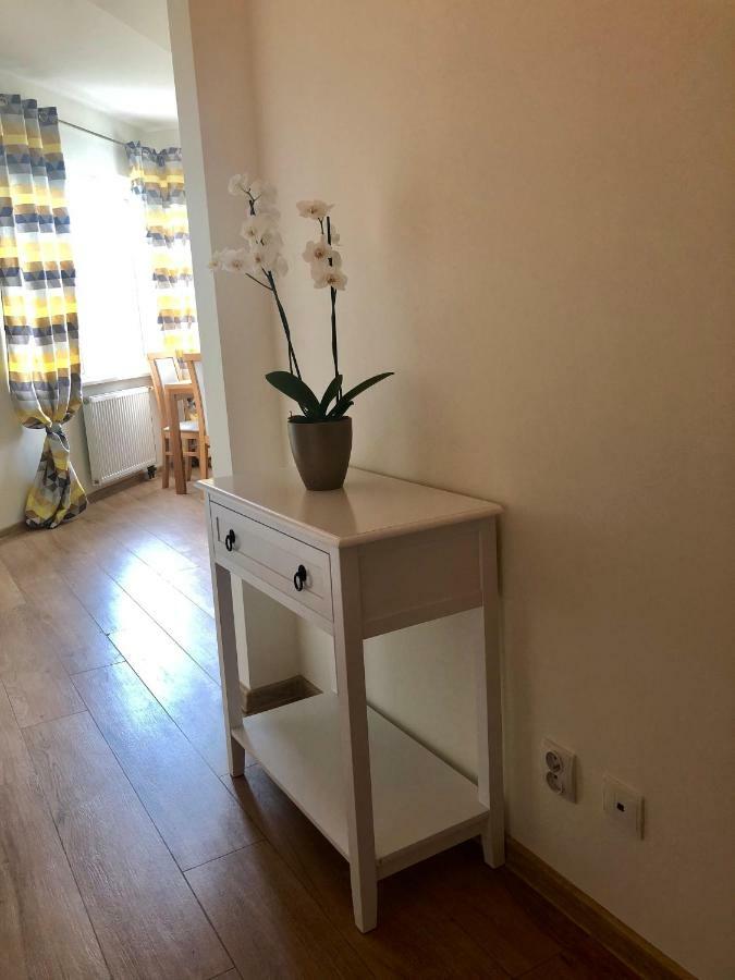 Apartament 69 Metro Apartment Warsaw Luaran gambar