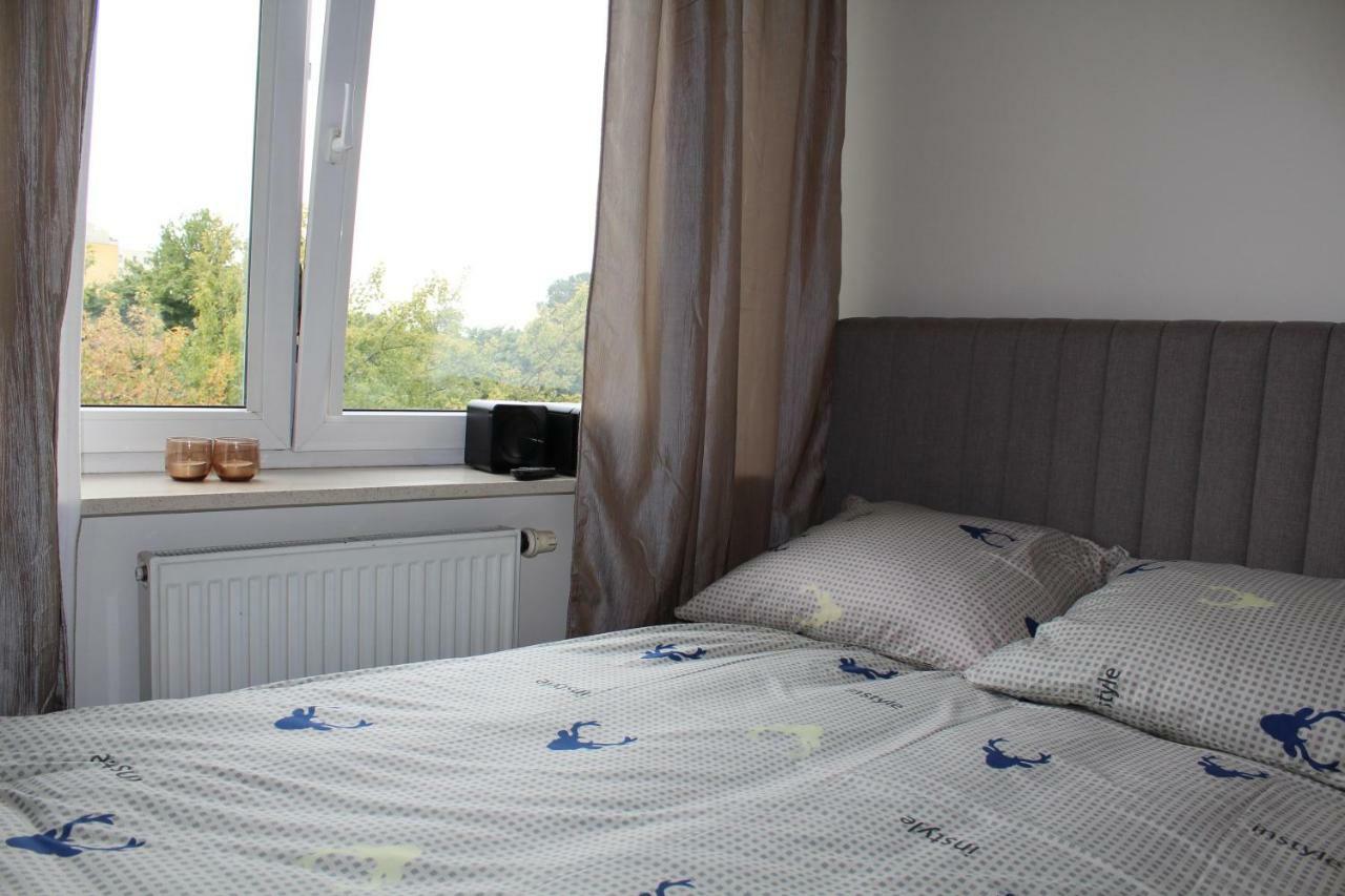 Apartament 69 Metro Apartment Warsaw Luaran gambar