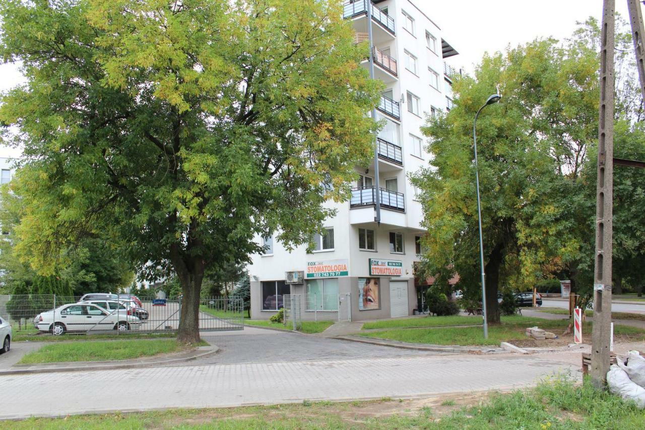 Apartament 69 Metro Apartment Warsaw Luaran gambar